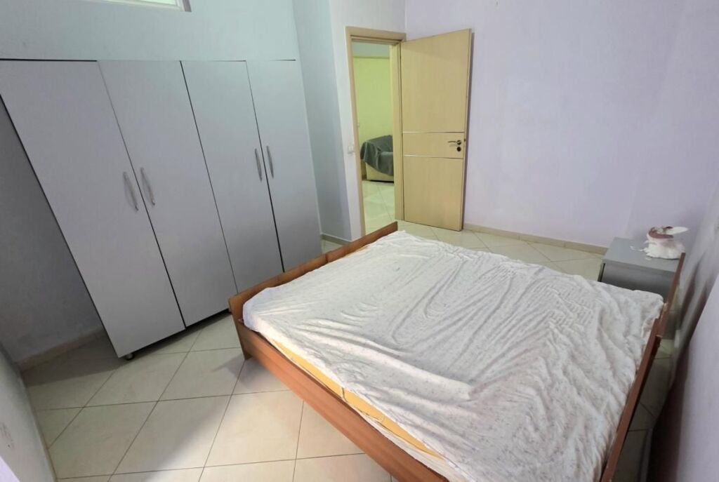 On Çipajve Street, Vlore, Apartment 1+1 with Perfect Orientation for Sale!