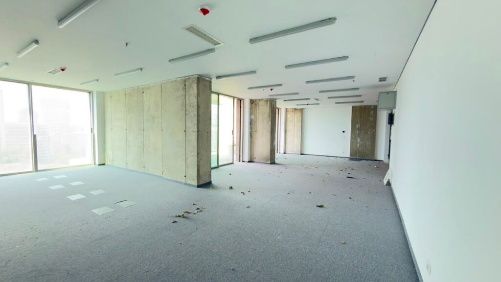 Office for rent at Downtown One Residence, Elbasan Street, Pyramid.