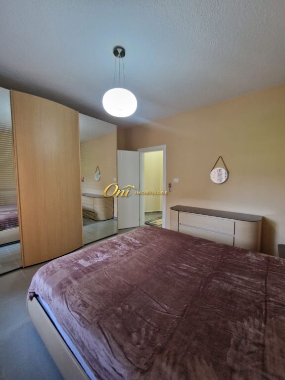 JEPET APARTAMENT ME QERA 2+1, RRUGA E KOSOVAREVE