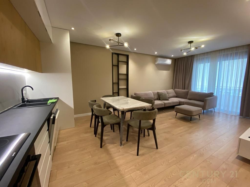 NE RRUGEN E KOSOVAREVE JAPIM ME QIRA APARTAMENT LUKSOZ 2+1