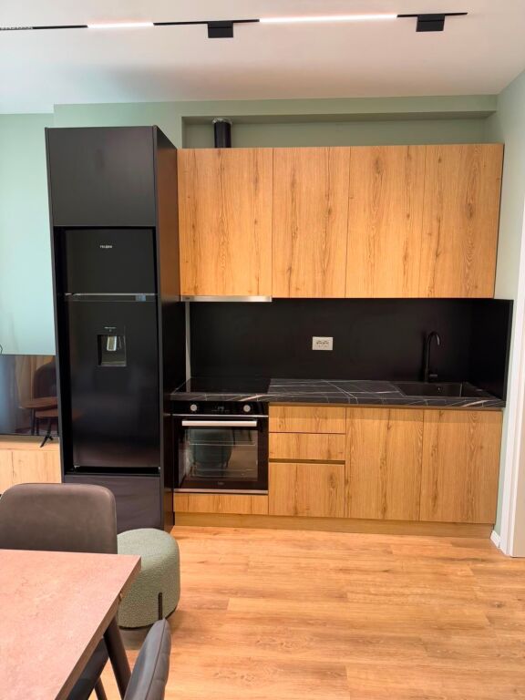 Apartament 1+1, Univers City!