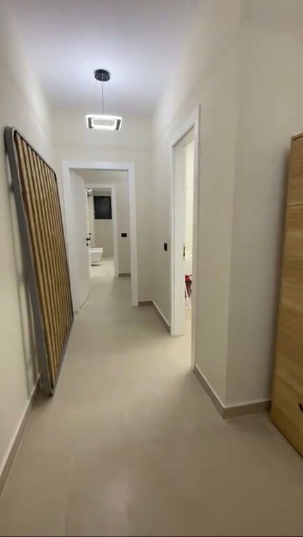 Affittasi super appartamento 2+1 vicino al sovrappasso del centro Kristal