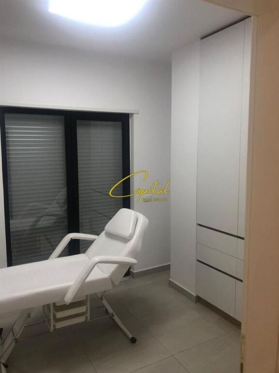 FOR SALE APARTMENT 3+1+2 DIBRA STREET 247,760 EURO