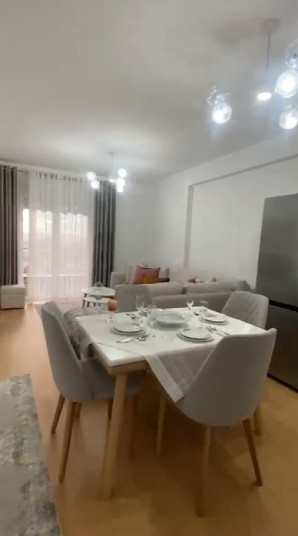 Apartment for monthly rent at 5 Maji, in Medrese