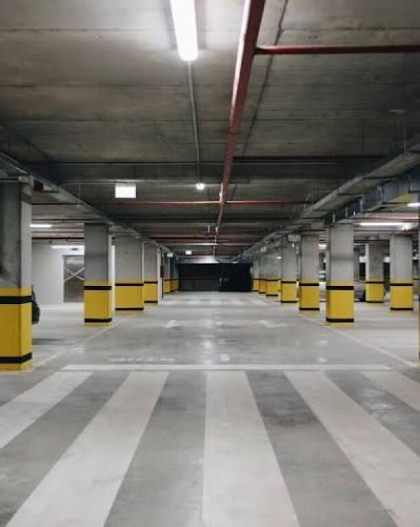 5 parking spaces for rent at The Green Nest!