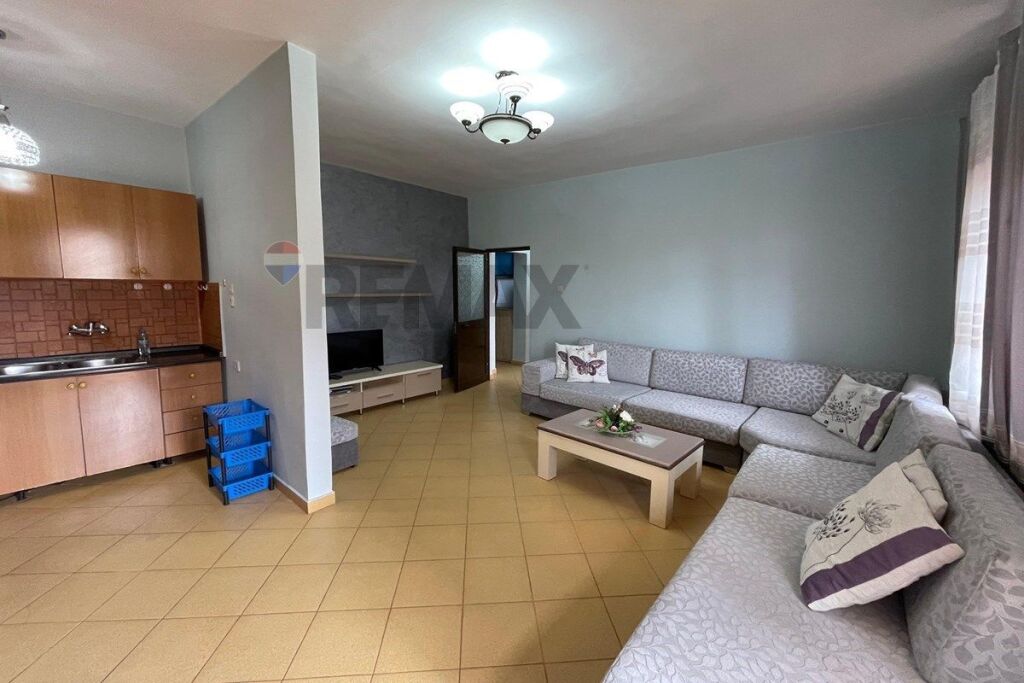 Apartament 1+1 me Qira ne Kinostudio