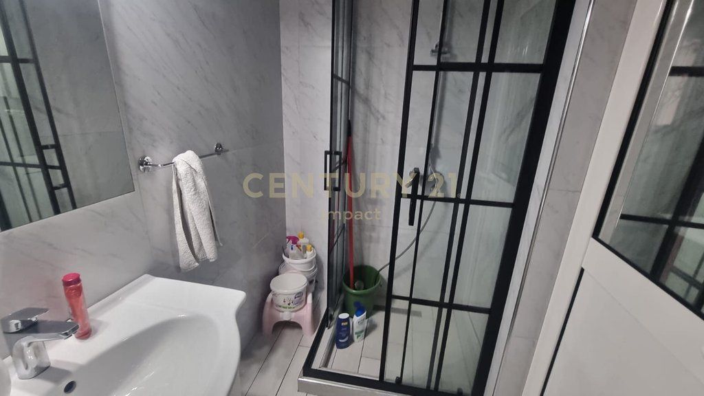 Apartament 1+1 per shitje ne zonen e Don Boskos