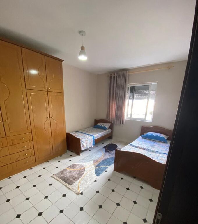 Qera | Apartament 2 + 1 | Rruga e Elbasanit | 680 €/muaj