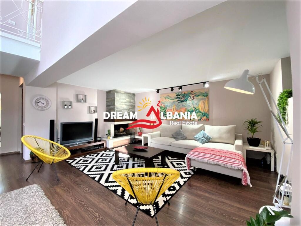 Three bedroom apartments for rent in Bllok, near Juvenilja in Tirana (ID 4231203)