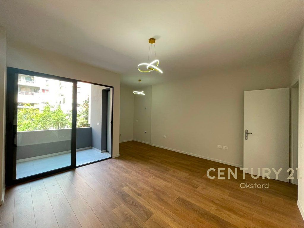 ASTIR PRANE 2 PALMAT , SHITET APARTAMENT 1+1