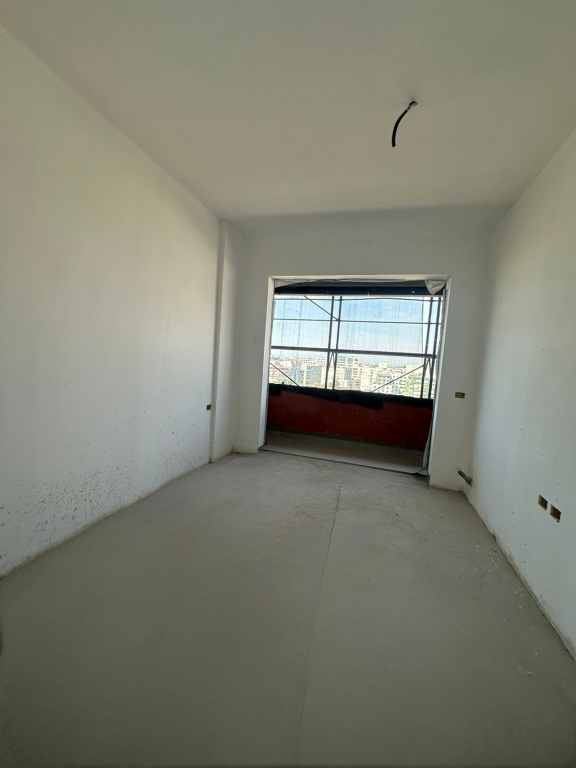 🏙️Shitet Apartament te Kompleksi Square 21**