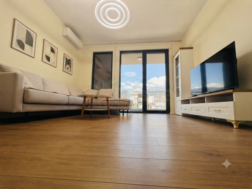 Rent, Apartment 2+1+ Parking Space, At Erli Residence, Porcelain, Tirana
