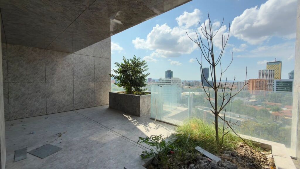 Office for rent at Downtown One Residence, Elbasan Street, Pyramid.