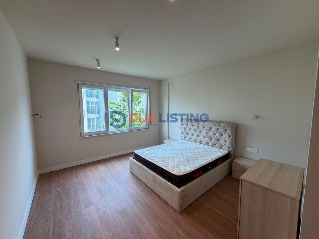 Apartament 2+1 ne shitje, Liqen i Thate, ngjit me Radisson Hotel