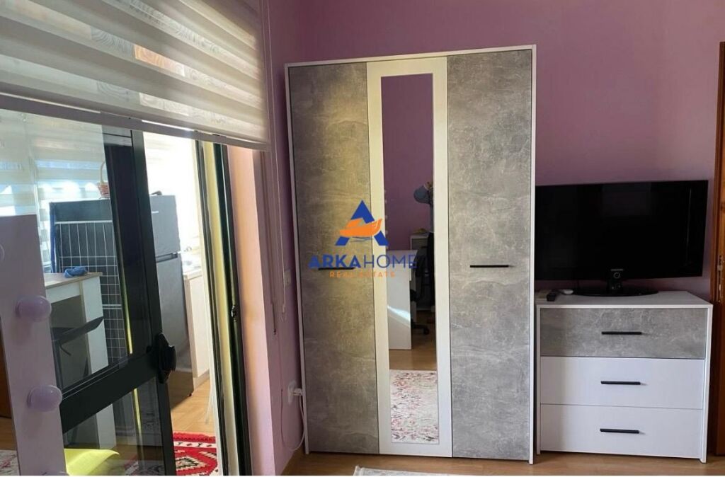 APARTMENT FOR RENT 2+1+BALCONY "FORMER GALLERY 17 NOVEMBER, BARDHOK BIBA STREET" 80,000 LEKE