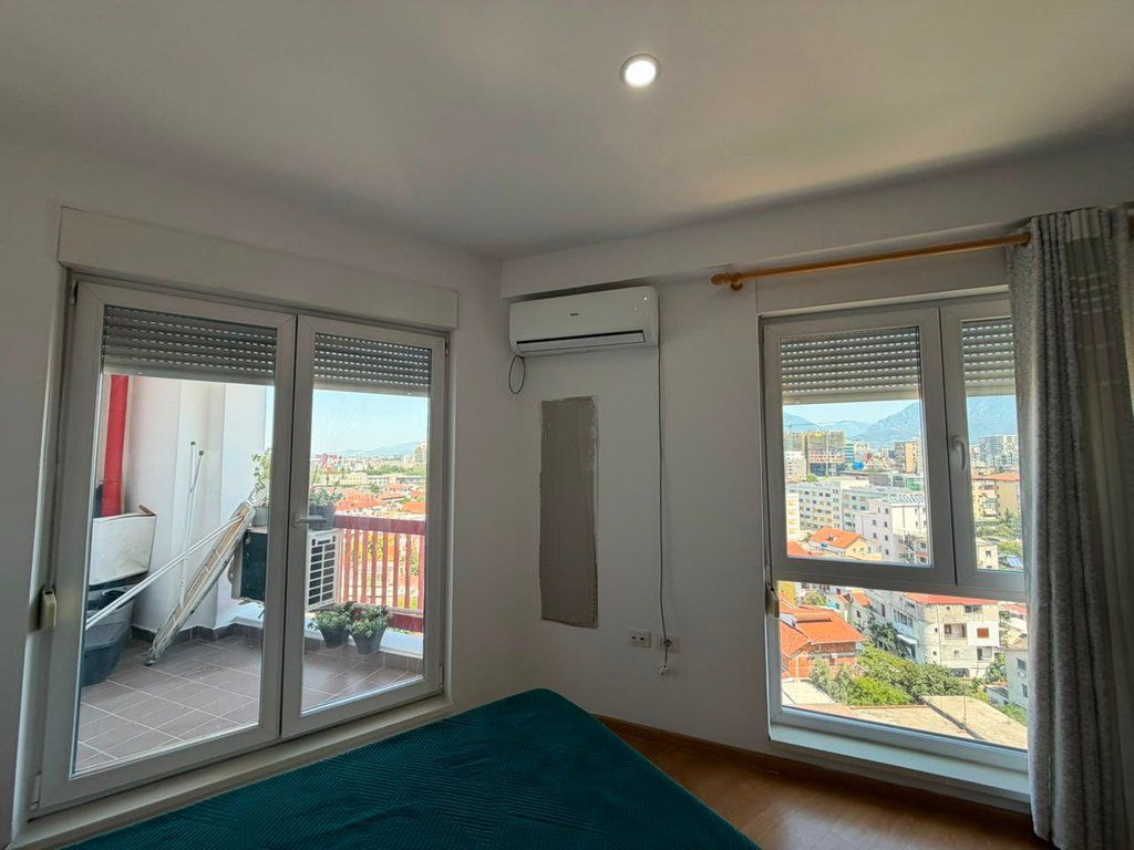 Qera, Apartament 1+1, Kompleksi Kontakt, 21 Dhjetori.