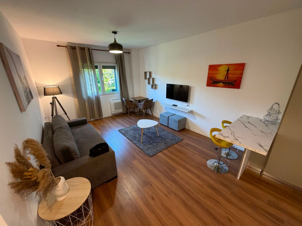 🏡 RENT Apartment 2+1 📍 Near Kodra e Diellit Residence 1 ✨
