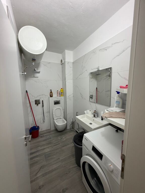 Apartament në shitje dhe me qira - Sarande