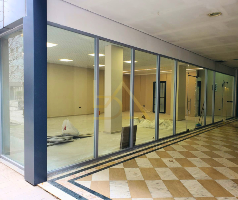 Ambient Biznesi me Qira – Rruga Gjergj Arianiti, Vlorë