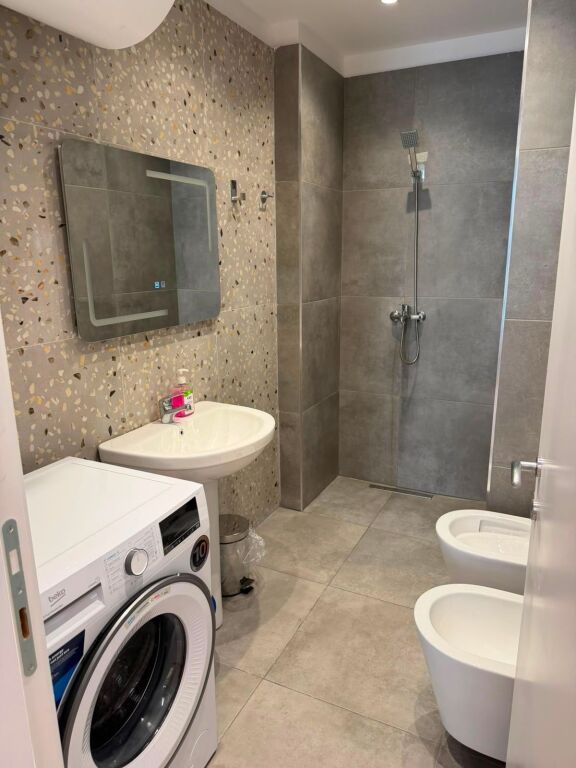 Apartament 1+1, Univers City!