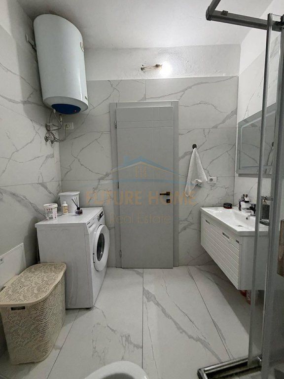 Shitet, Apartament 1+1, Rruga Teodor Keko, Unaza e Re