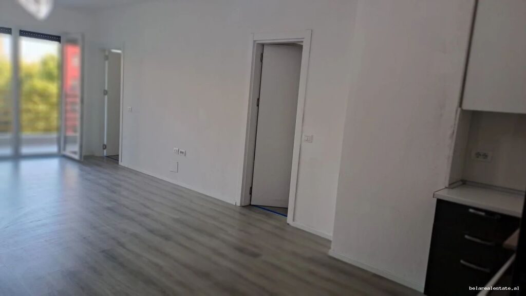 Appartamento In Affitto 1+1 A Lapraka (ID B2101835) Tirana.