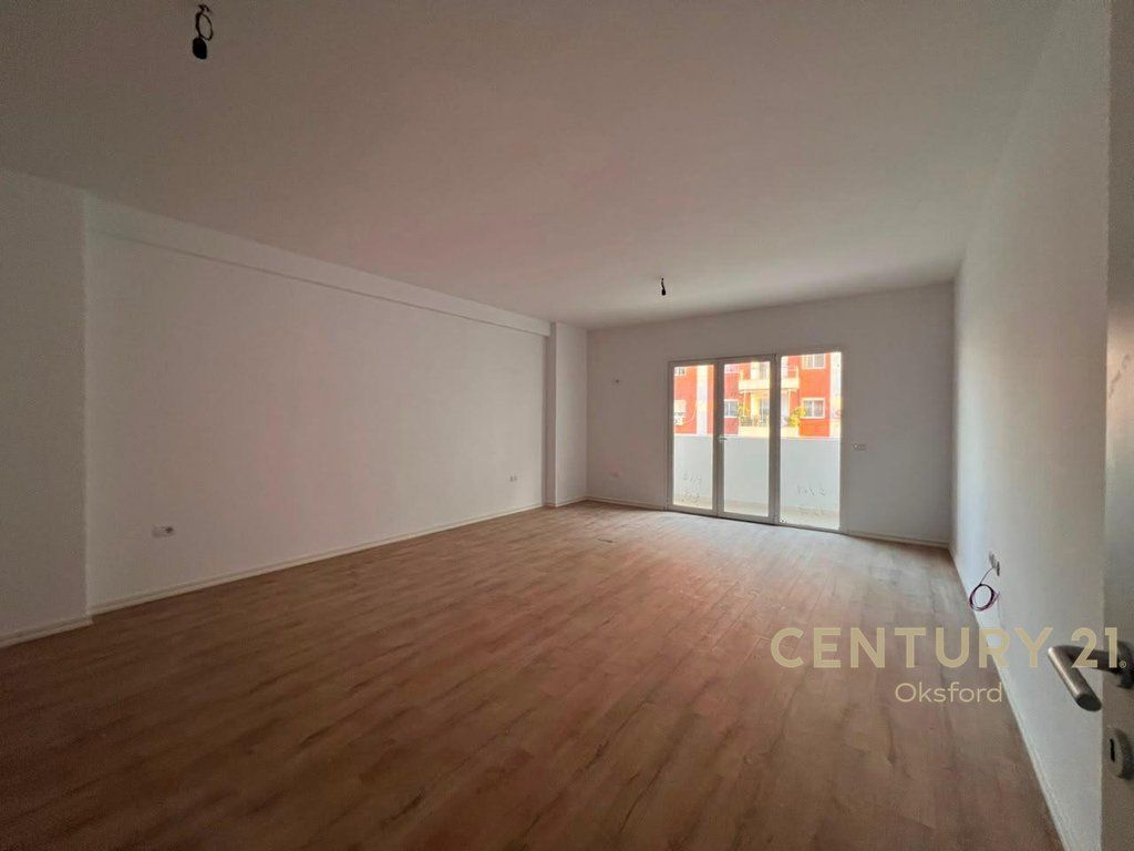 Apartament 1+1 per shitje ne zonen e Yzberishtit