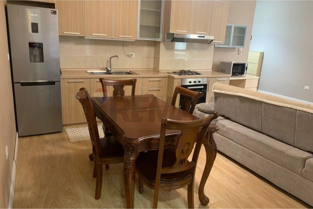 APARTAMENT 1+1 KOPSHTI ZOOLOGJIK