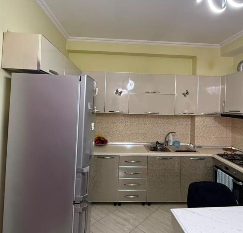 Shitet apartament 2+1+2 ne Astir .