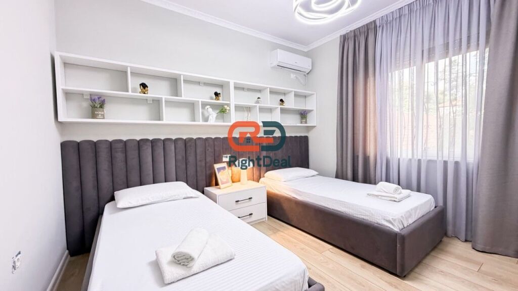 Opposite the Former Exhibition, For Rent, Super Apartment 3+1+2 Fully Invested, Ready to Live!!!