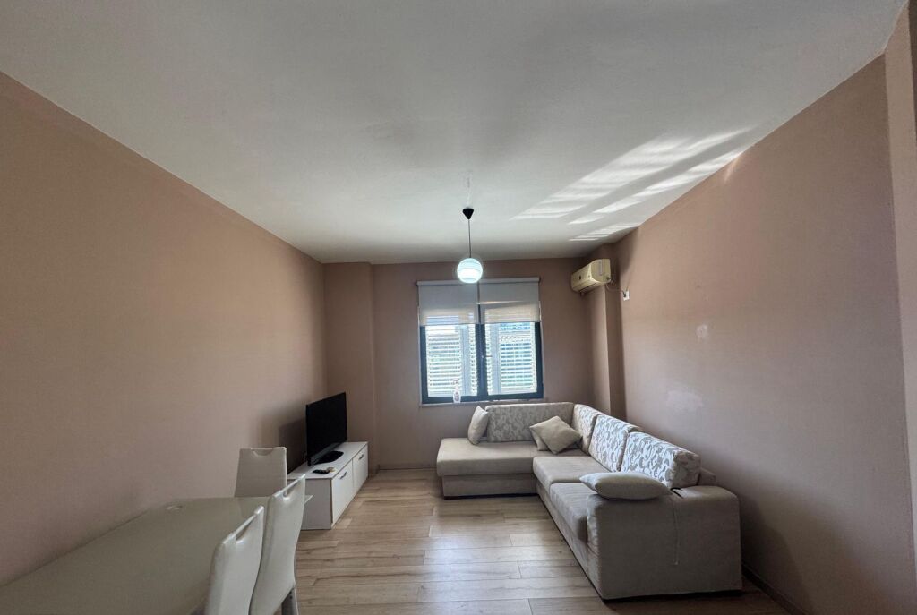 Rent | Apartament 1 + 1 | Rruga Jordan Misja | 500 €/month