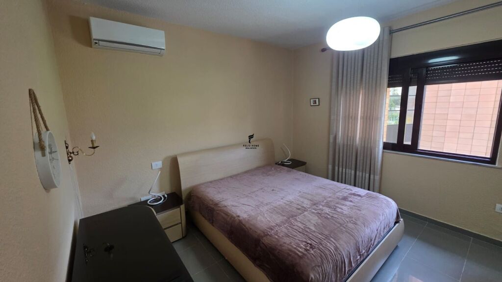 APARTAMENT ME QERA 2+1+2 RRUGA E KOSOVAREVE 90.000 LEKE FH-85666