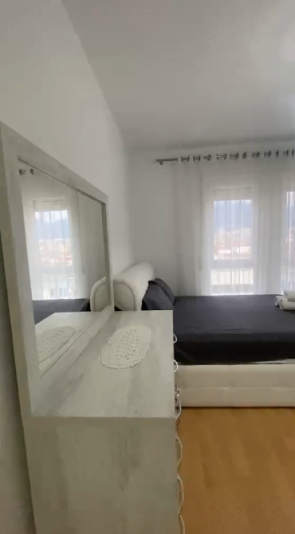 Apartment for monthly rent at 5 Maji, in Medrese