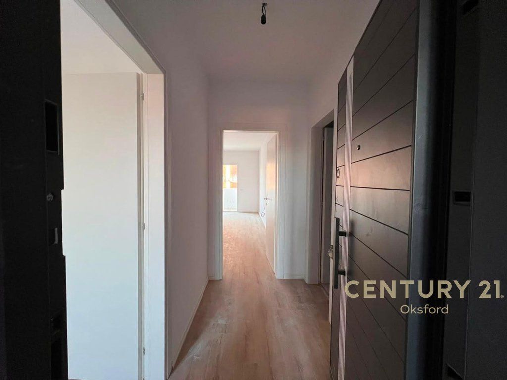 Apartament 1+1 per shitje ne zonen e Yzberishtit