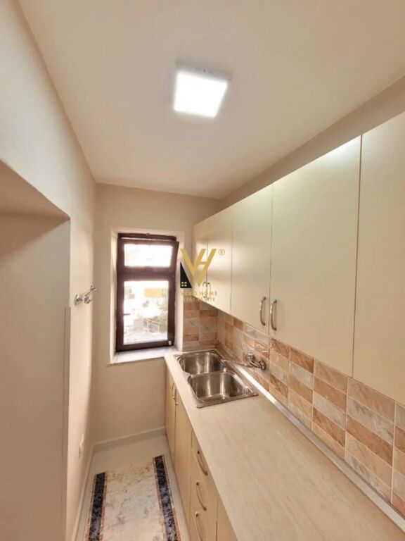 JEPET APARTAMENT 2+1+BLK ME QERA TE MYSLYM SHYRI 650 EURO