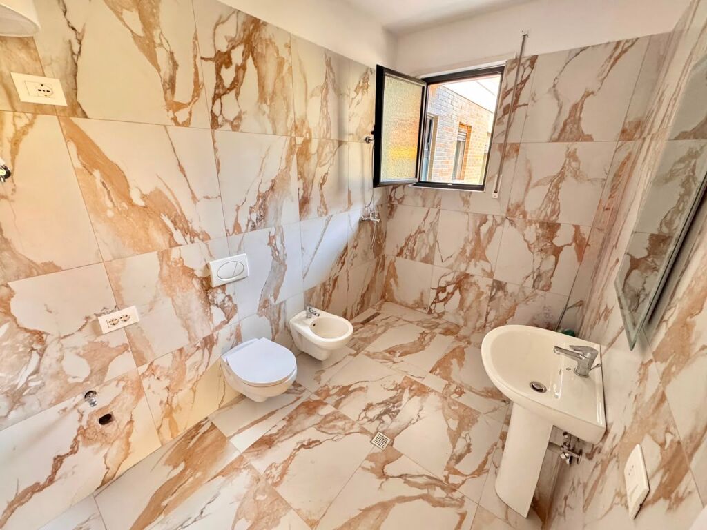 2+1 APARTMENT FOR RENT, AVAILABLE EMPTY !