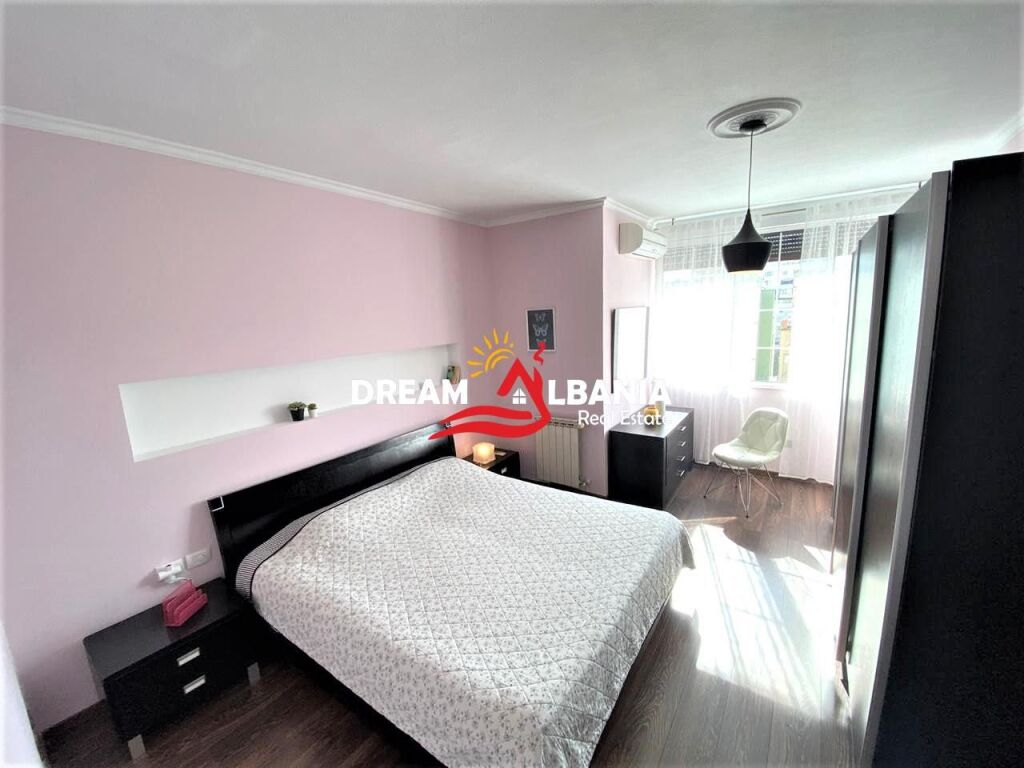 Three bedroom apartments for rent in Bllok, near Juvenilja in Tirana (ID 4231203)