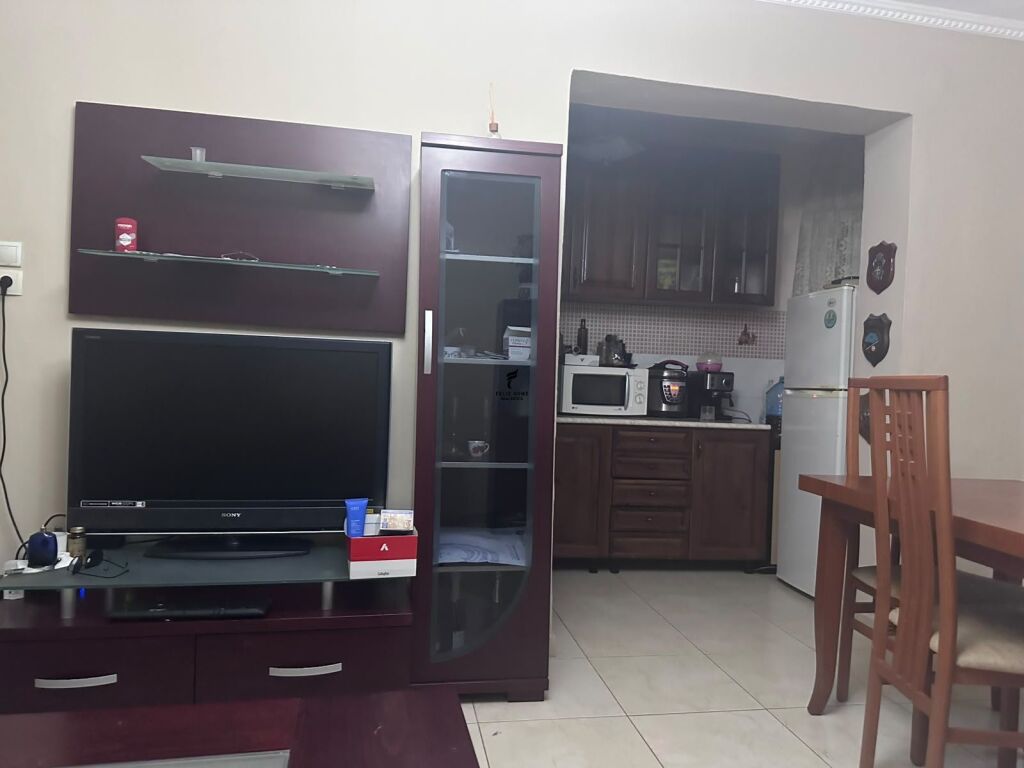 SHITET APARTAMENT 1+1 MYSLYM SHYR 15.000.000 LEKE FH-85602