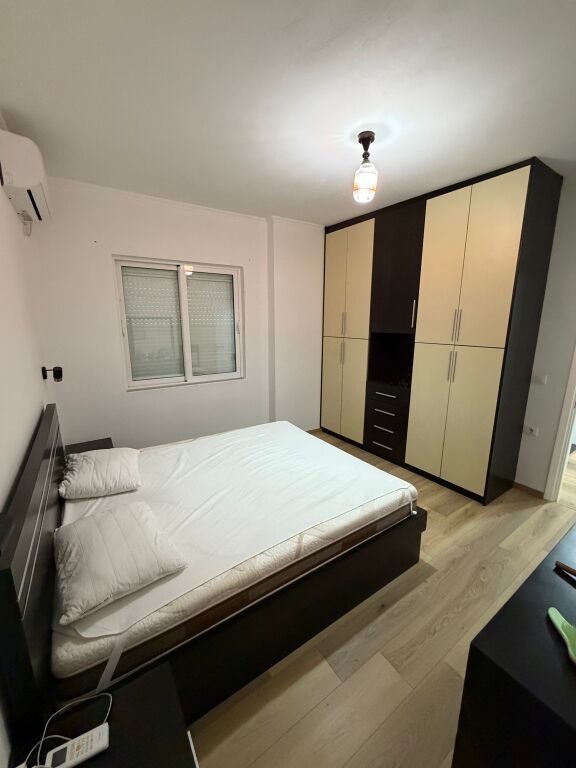 Apartament në shitje dhe me qira - Sarande
