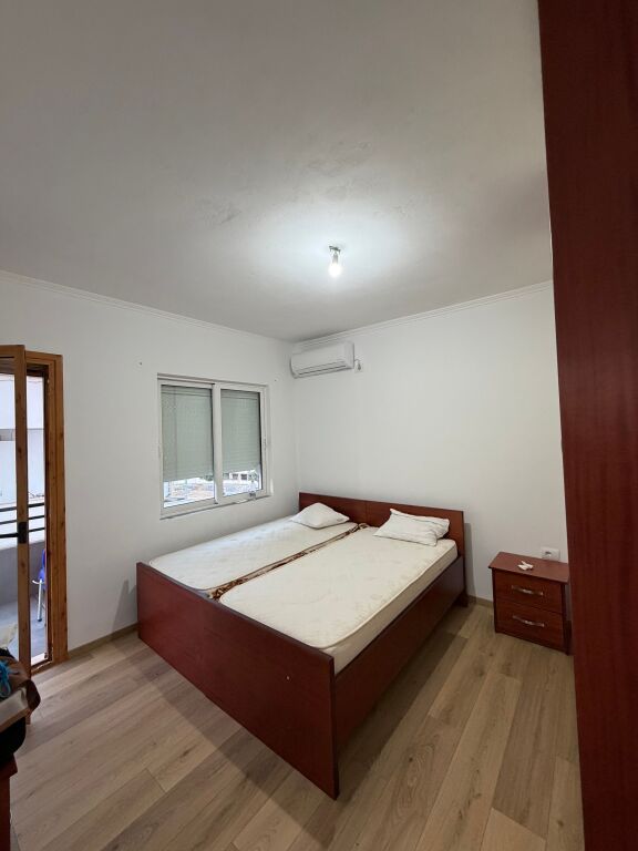 Apartament në shitje dhe me qira - Sarande