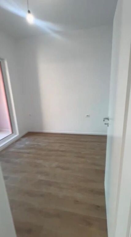 Apartment 1+1 for sale at Kadiu Complex, Ali Demi Street.