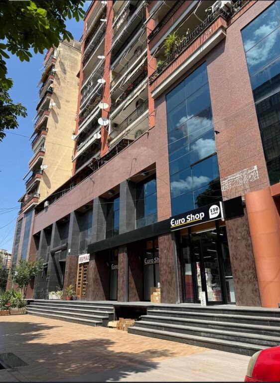 OFFICE FOR RENT AT THE AMERICAN EMBASSY!