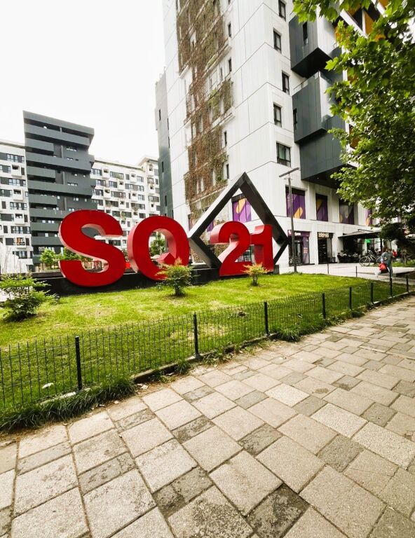 🏙️Shitet Apartament te Kompleksi Square 21**