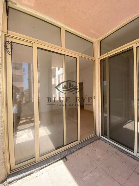 Shitet Apartament 1+1 në Zonën e Plazhit – Korali, Durrës!
