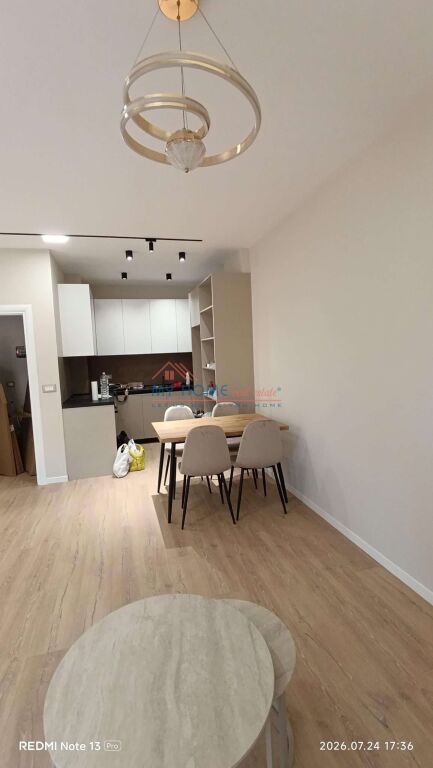 Apartament 1+1 me qera tek Rruga e Kavajes ne Tirane