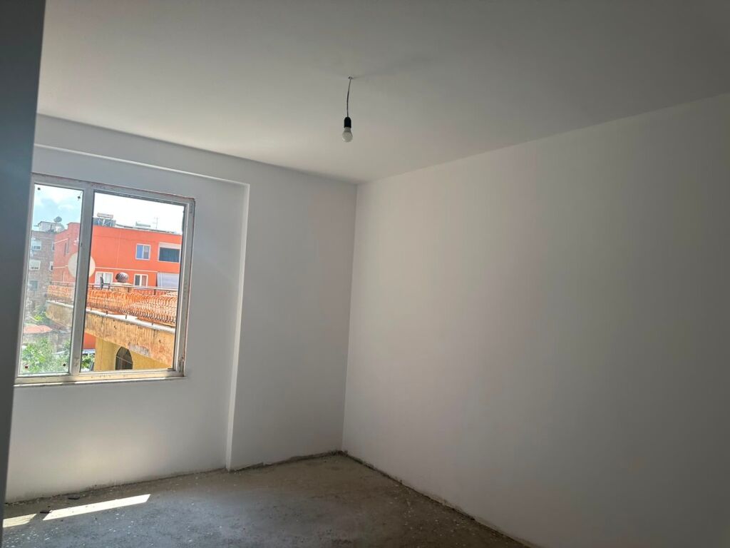 Apartament 2+1+2 per shitje tek Oxhaku !