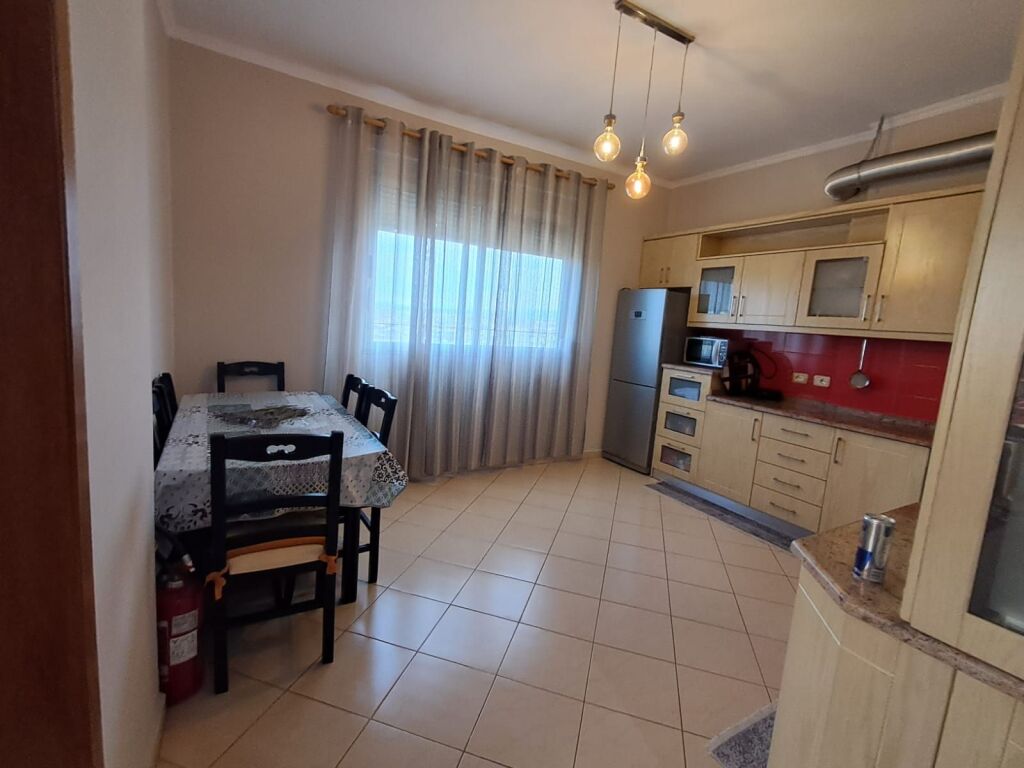 Durres, shitet apartament 2+1 Kati 6, 70 m² 75.000 € (rruga adria, hyrje e durresit, ura dajlanit, tek kopesht cerdhe amla)