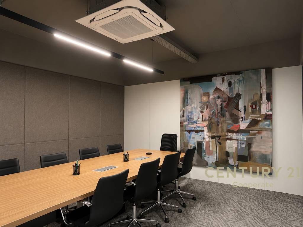 VENDIAMO SPAZIO UFFICIO - LION RESIDENCE, TIRANA