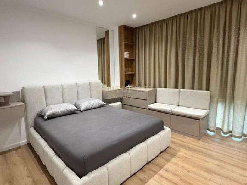 APARTAMENT 2+1+2 + PARKING PER QIRA !
