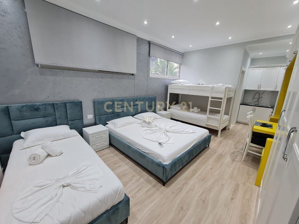 STUDIO APARTMENT FOR SALE LURA 3 GJIRI I LALZIT!